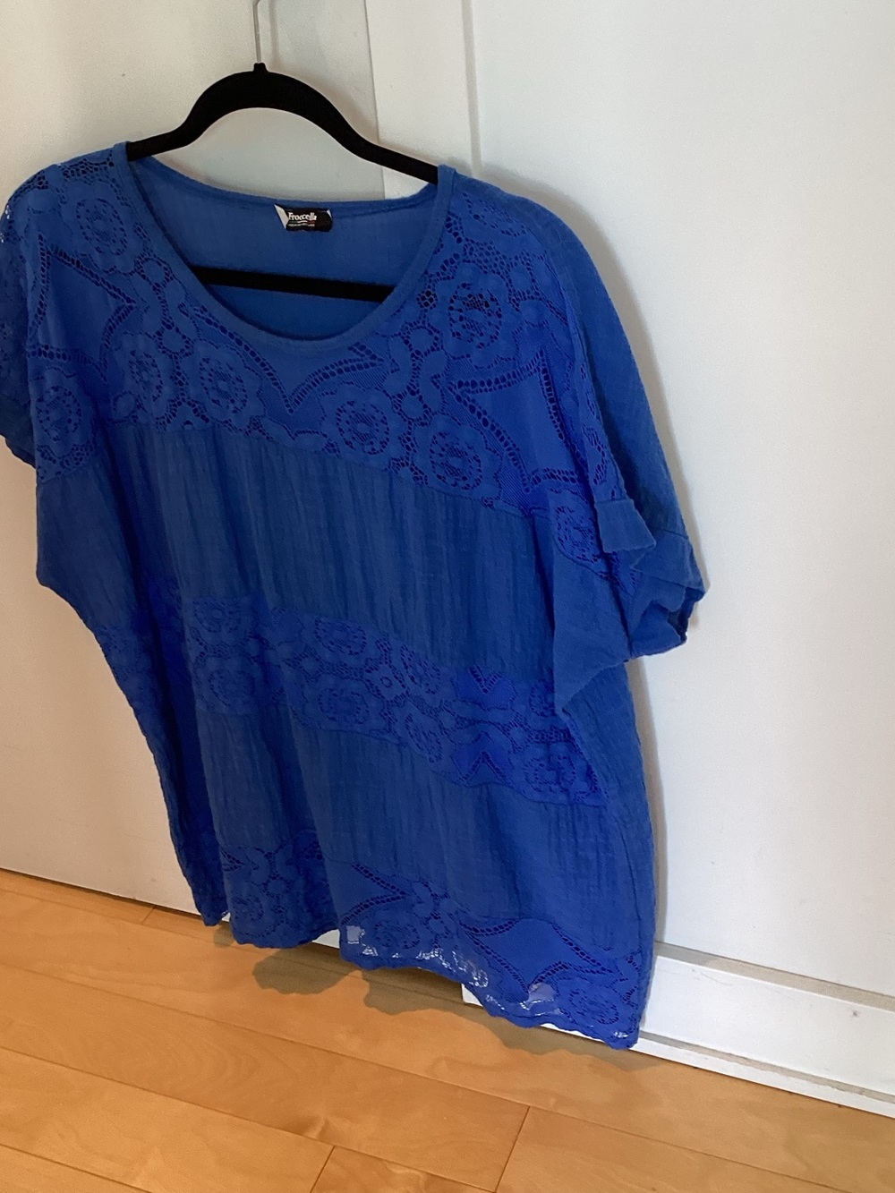 Women’s Blue Crochet-Detail Short Sleeve Top. Made in Italy.NWT